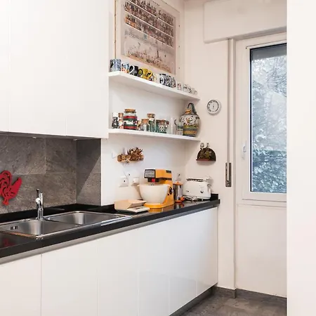 Wide And Comfy 2 Bedrooms Apartment!