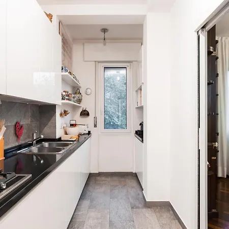 Apartment Wide And Comfy 2 Bedrooms Apartment! Mailand