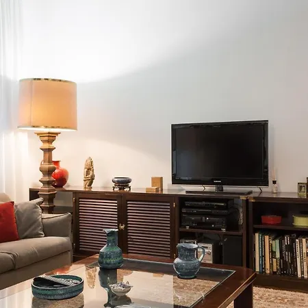 Wide And Comfy 2 Bedrooms Apartment! Apartment