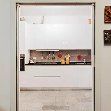 Wide And Comfy 2 Bedrooms Apartment! * Mailand